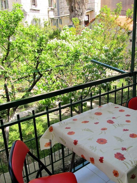 Rooms Miletic Near The Palace Split Cameră foto