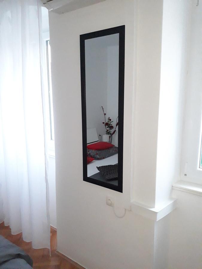 Rooms Miletic Near The Palace Split Exterior foto