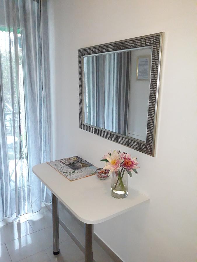 Rooms Miletic Near The Palace Split Exterior foto